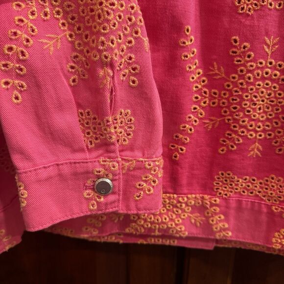 G by Giuliana Women's Black Label Puff-Sleeve Eyelet Jean Jacket Magenta Size 1X - Picture 10 of 16